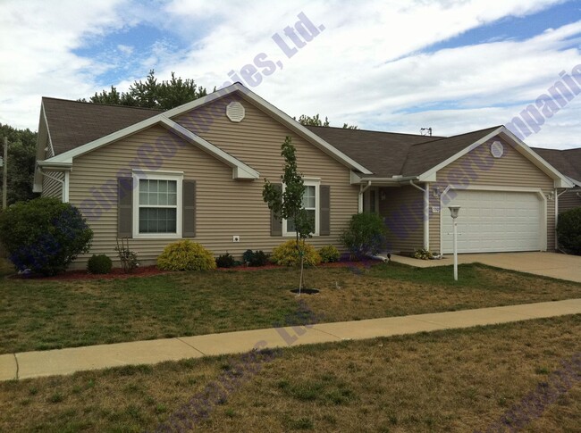 property at 702 S Sunny Ln