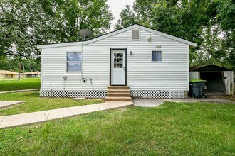 24204 Linda Ln in Porter, TX - Building Photo - Building Photo