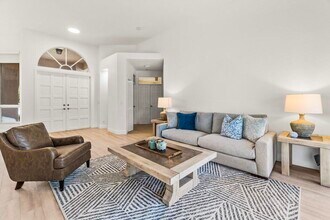 15621 Latina Pl in Wellington, FL - Building Photo - Building Photo