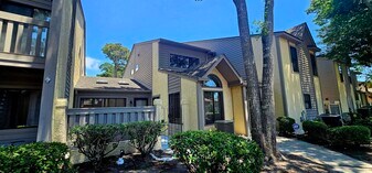 615 13th Ave N in Surfside Beach, SC - Building Photo
