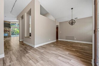 18806 Chemille Dr in Lutz, FL - Building Photo - Building Photo