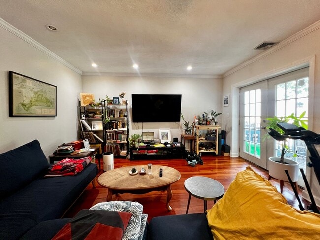 property at 94 Florida St