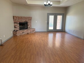 3709 Benjamin Davis Dr in Clovis, NM - Building Photo - Building Photo