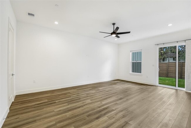 590 Old Ml Rd in Cedar Park, TX - Building Photo - Building Photo