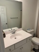 11201 Benton Pointe Way in Chester, VA - Foto de edificio - Building Photo