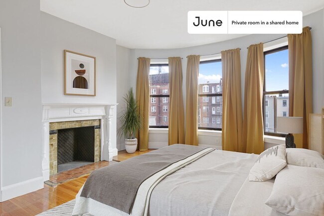property at 17 Highgate St