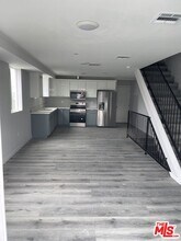 1237 N Kenmore Ave in Los Angeles, CA - Building Photo - Building Photo