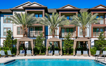 Lantower Grande Flats in Orlando, FL - Building Photo - Building Photo