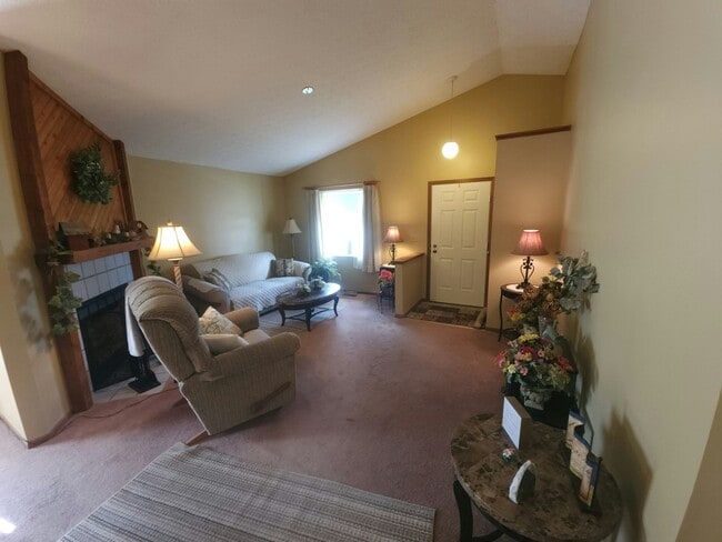 6997 Wigwam Way in Reynoldsburg, OH - Building Photo - Building Photo