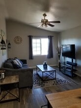 12785 Jackson Hill Way in El Cajon, CA - Building Photo - Building Photo