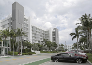 Sereno in Miami Beach, FL - Foto de edificio - Building Photo