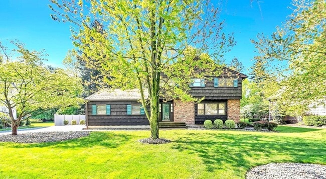 property at 3996 Park Ave