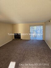 1705 Sanford Dr in Little Rock, AR - Building Photo - Building Photo