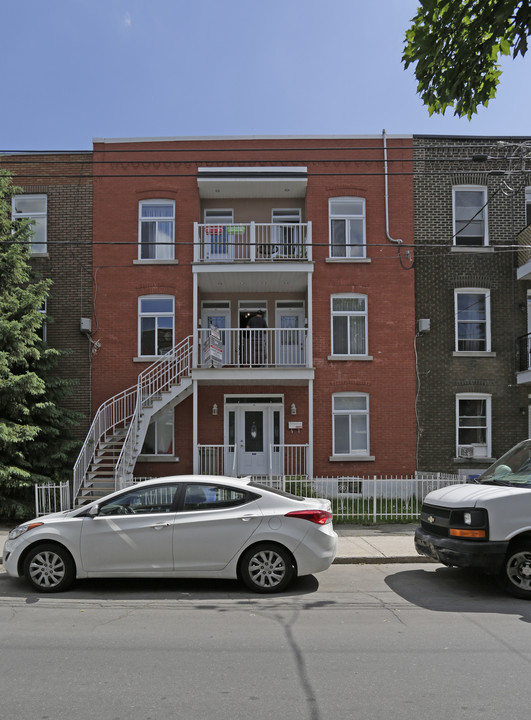 360 3e in Montréal, QC - Building Photo