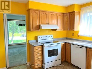 47 Durham Crescent in Brampton, ON - Building Photo - Building Photo