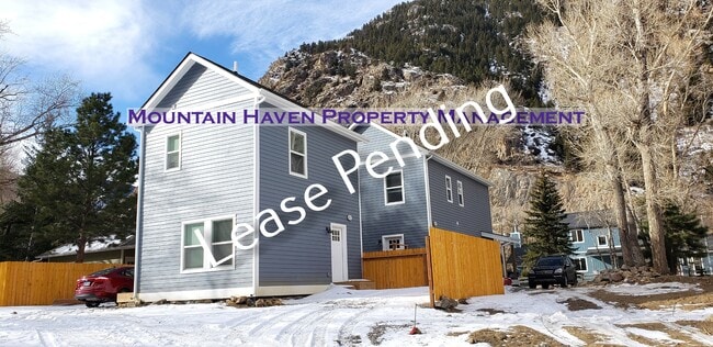 property at 1204 Rose St