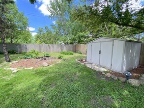 315 2nd St NW in Byron, MN - Building Photo - Building Photo