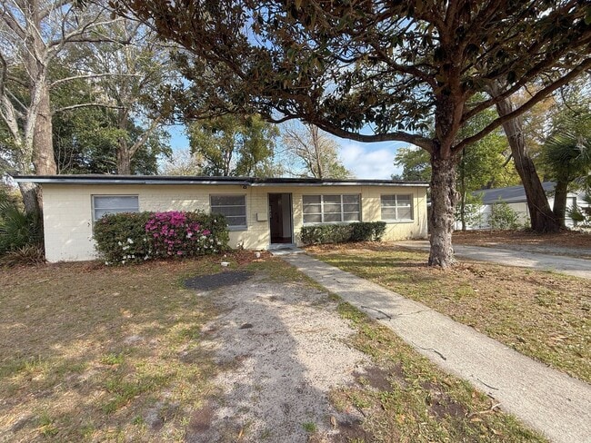 7609 Tacony Dr in Jacksonville, FL - Building Photo - Building Photo