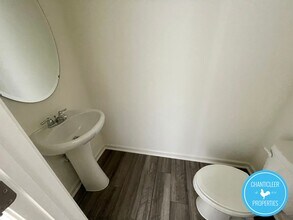 329 Spaight Acrs Wy in Wake Forest, NC - Building Photo - Building Photo