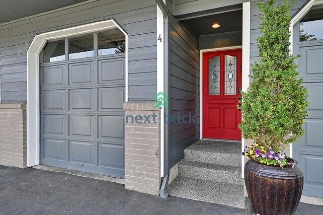 3841 175th Ave NE in Redmond, WA - Building Photo - Building Photo