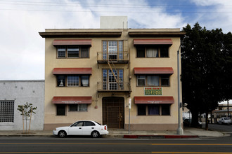 Marina Pointe in San Pedro, CA - Building Photo - Building Photo