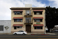 Marina Pointe in San Pedro, CA - Foto de edificio - Building Photo