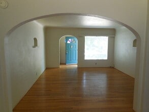 2026 Canal Dr in Redding, CA - Building Photo - Building Photo