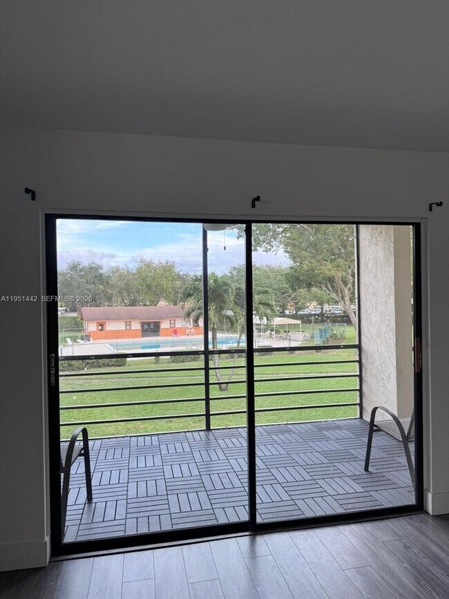 5917 Vía Vermilya in Atlantis, FL - Building Photo - Building Photo