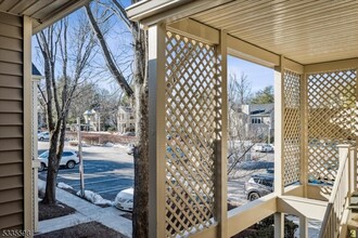26 Troon Terrace in Annandale, NJ - Building Photo - Building Photo