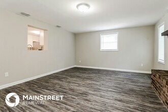 6928 Sonora Dr N in Jacksonville, FL - Building Photo - Building Photo
