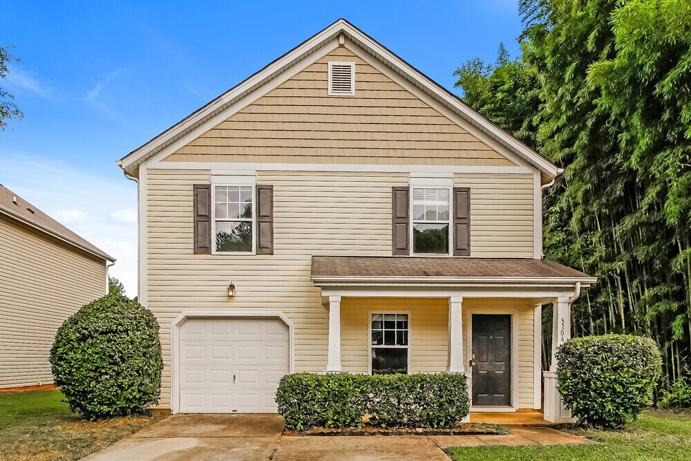 5104 Oak Pasture Ln in Charlotte, NC - Building Photo