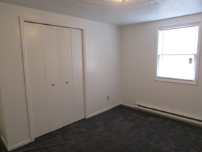 130 6th Dr SE, Unit 130 6th Drive SE in New Philadelphia, OH - Building Photo - Building Photo