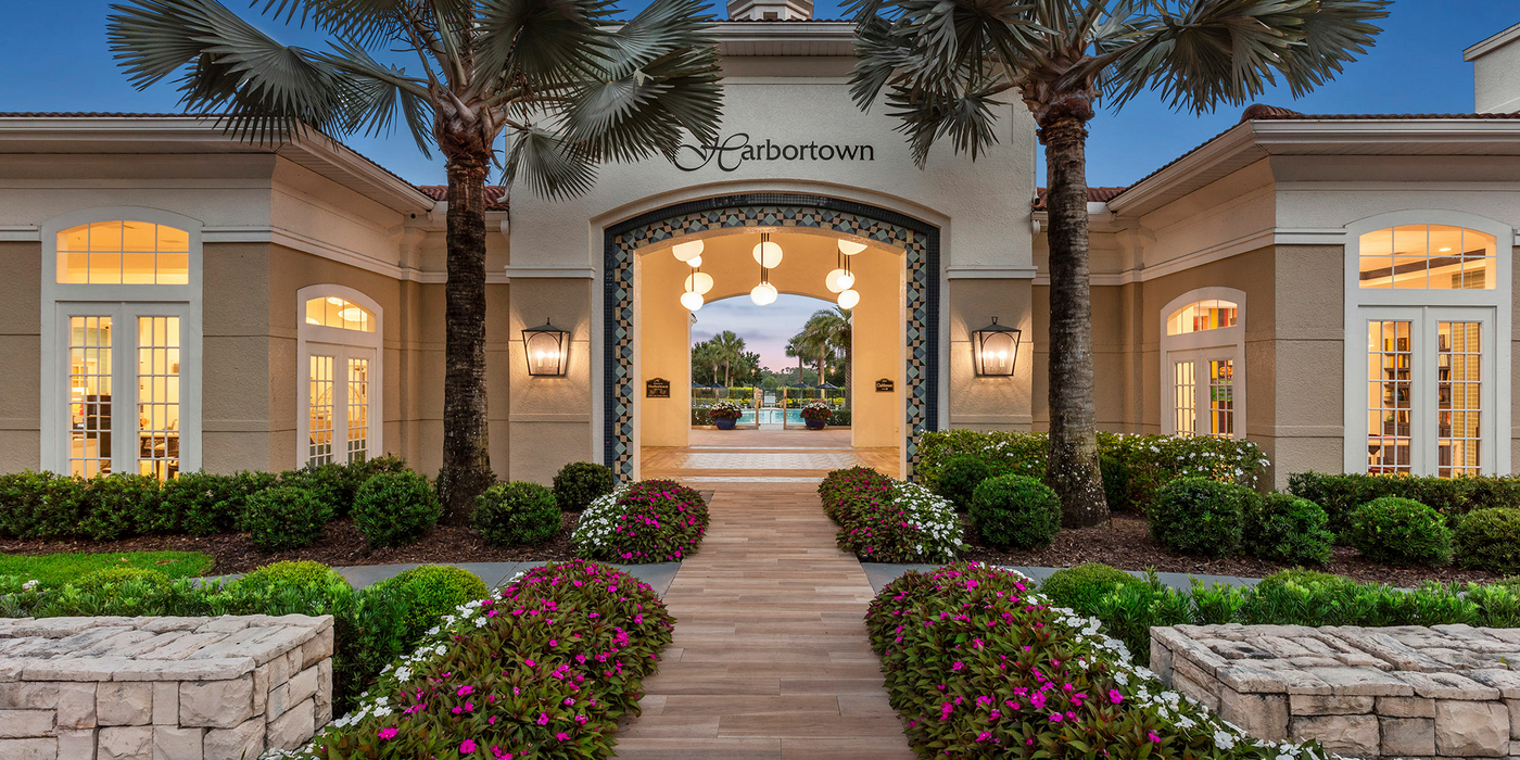 Harbortown in Orlando, FL - Foto de edificio