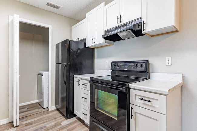Cascades at Kissimmee in Kissimmee, FL - Foto de edificio - Interior Photo