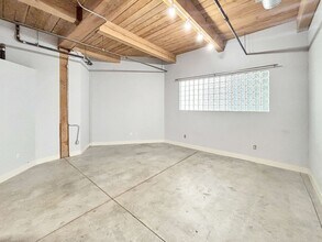 204 Walker St SW in Atlanta, GA - Building Photo - Building Photo