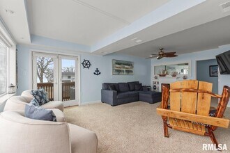 15326 N River Beach Dr in Chillicothe, IL - Building Photo - Building Photo