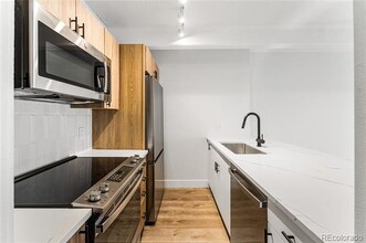 1177 York St in Denver, CO - Building Photo - Building Photo