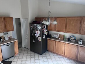 3106 Bromley Ln in Aurora, IL - Building Photo - Building Photo