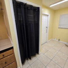 4487 Wheatley St in Orlando, FL - Building Photo - Building Photo