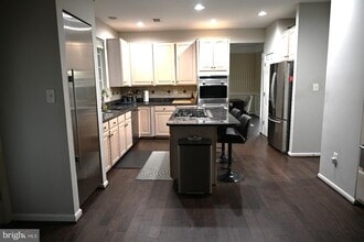 20306 Baymeadow Ct in Ashburn, VA - Building Photo - Building Photo