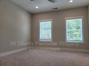 2475 Sycamore Rd NW in Atlanta, GA - Building Photo - Building Photo