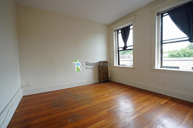 1148 Commonwealth Ave in Boston, MA - Building Photo - Building Photo