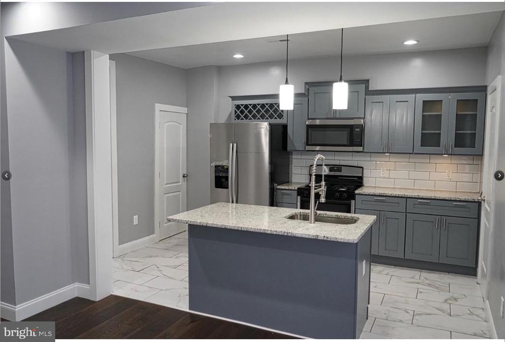 3722 Woodhaven Ave in Baltimore, MD - Building Photo