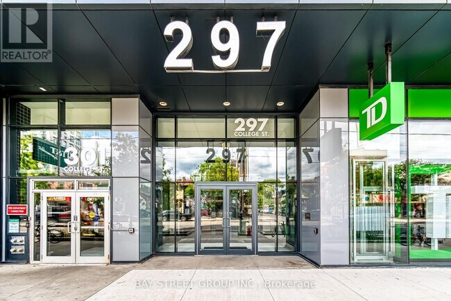 property at 297-297 College St