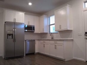 4554 N 92nd Ln in Phoenix, AZ - Building Photo - Building Photo