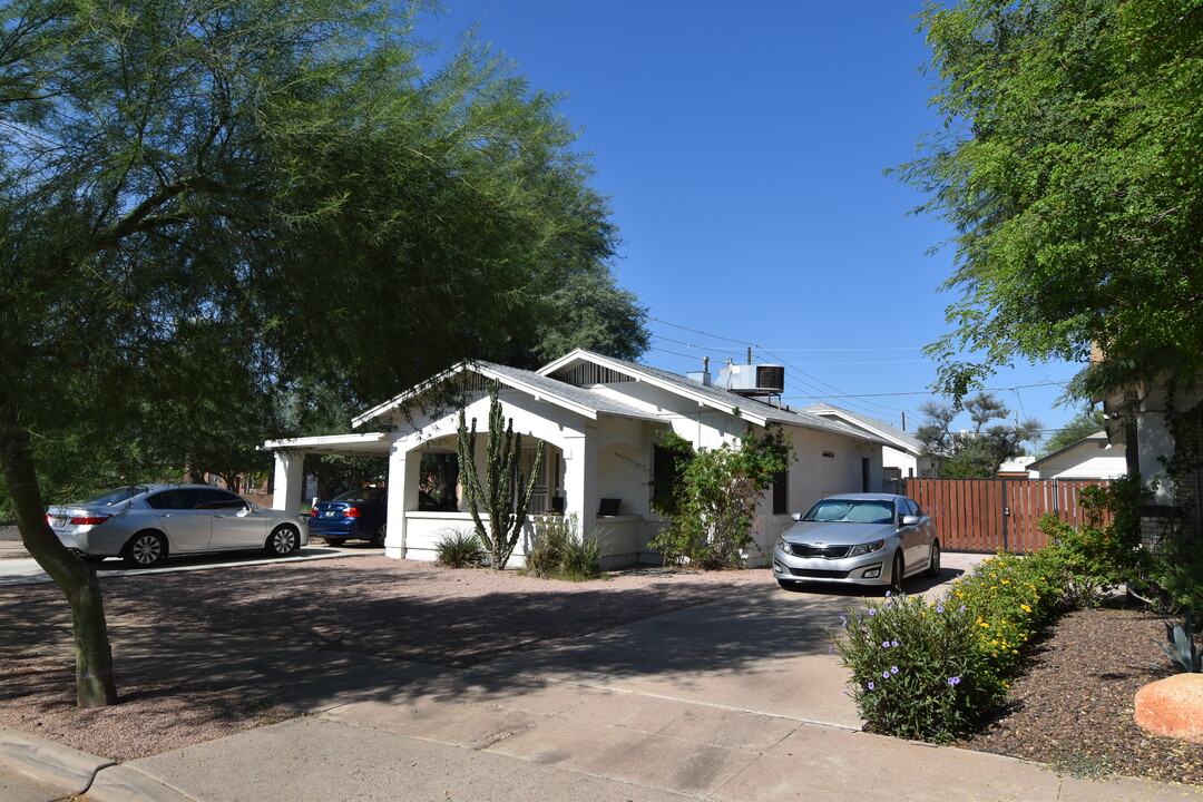 2502 N Richland St in Phoenix, AZ - Building Photo