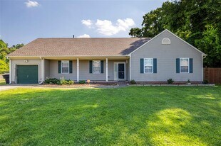 5819 Woodside Ln in Portsmouth, VA - Building Photo