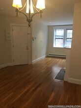 16 Cedar Ln Way, Unit 1 in Boston, MA - Building Photo - Building Photo