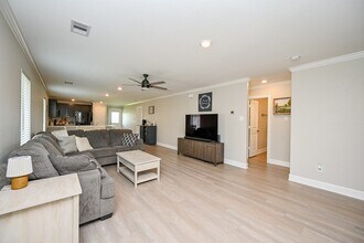 4235 Palmetto Grv Ln in Baytown, TX - Building Photo - Building Photo