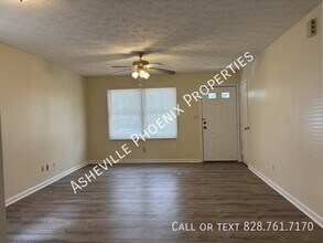 10 Mountain View Rd in Asheville, NC - Building Photo - Building Photo